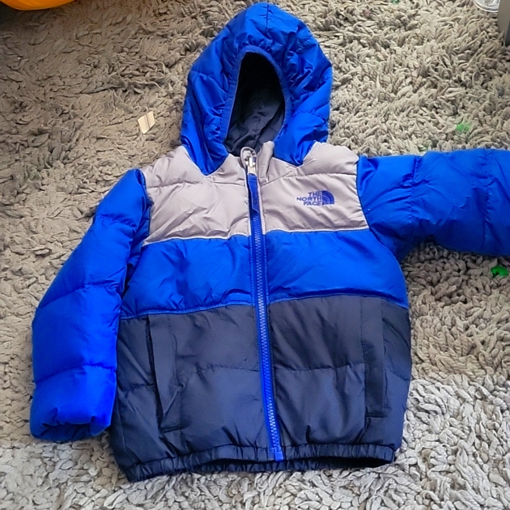 The North Face  Reversible puffer jacket 2t